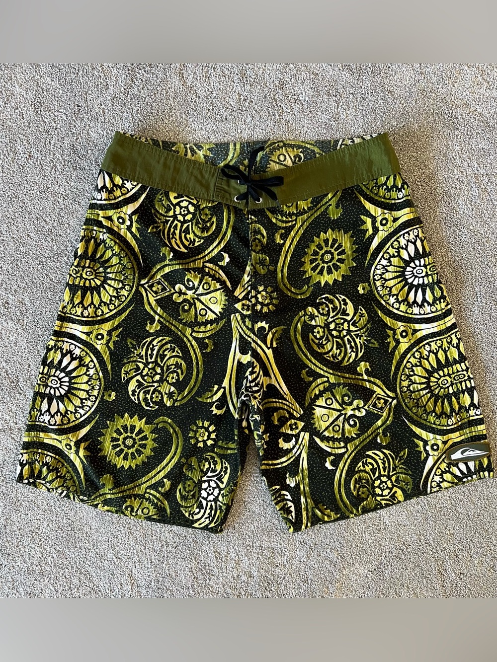 VINTAGE QUICKSILVER Board Shorts